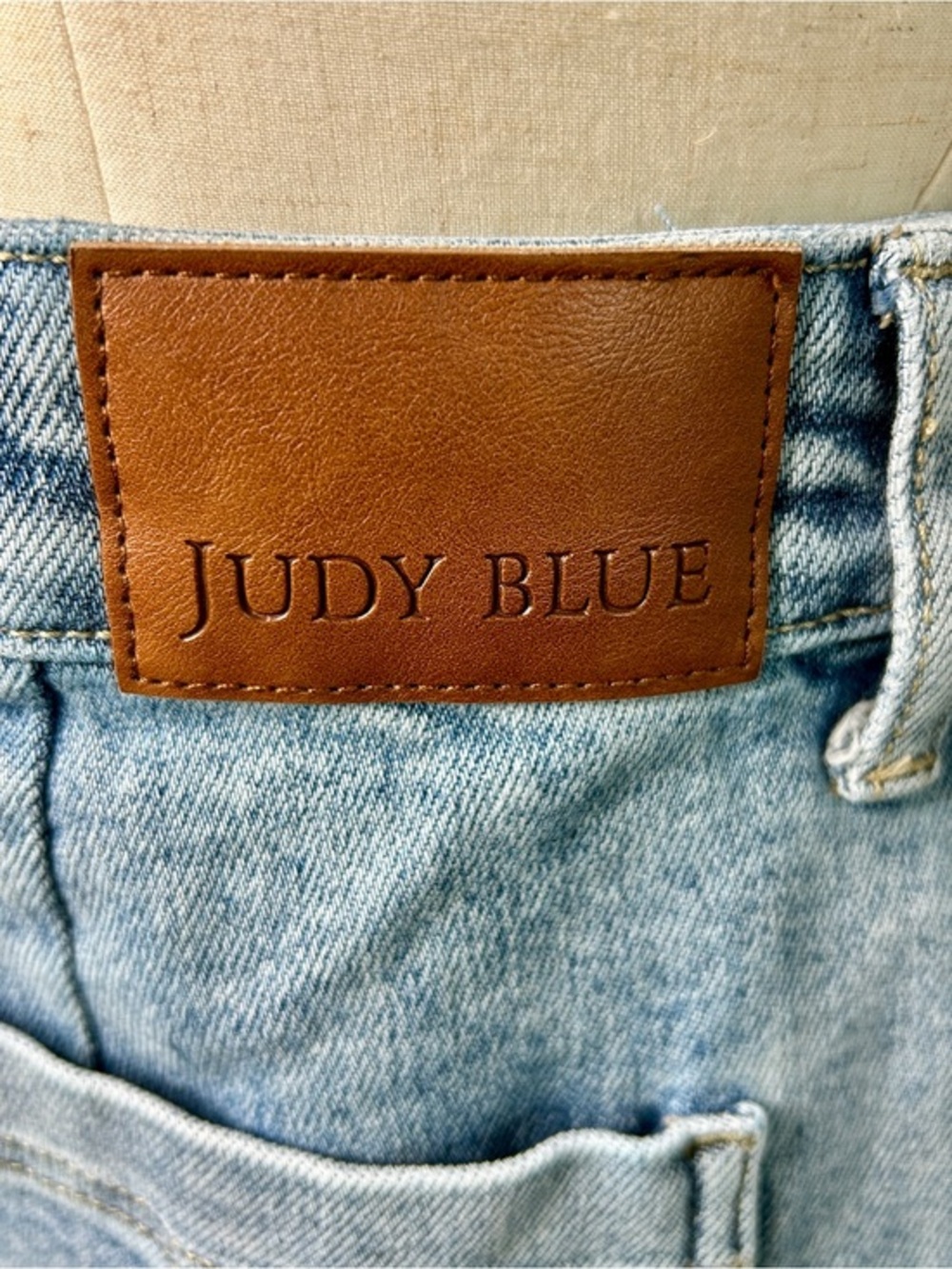 Judy Blue Womens L Denim Shorts High Rise Drawstring Cuffed Patch Pocket Jeans - Picture 8 of 10